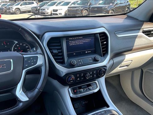 Used 2020 GMC Acadia SLT FWD image 6