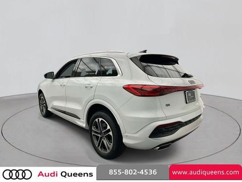 Used 2025 Audi Q5 Premium w/ Convenience Package AWD/4WD image 2