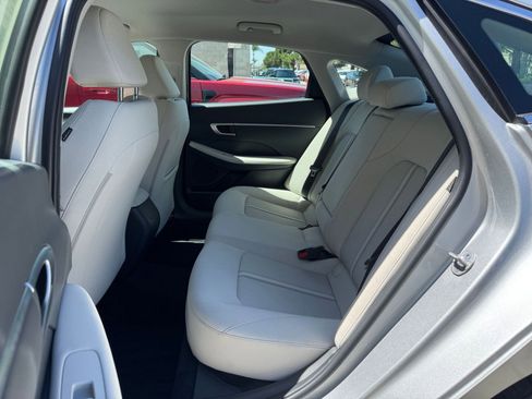 Used 2025 Hyundai Sonata SEL FWD image 27