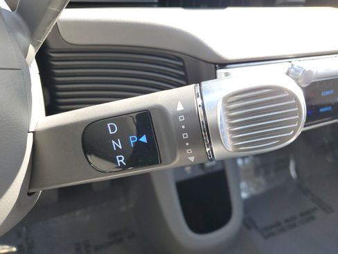 Used 2024 Hyundai Ioniq 5 SEL image 22