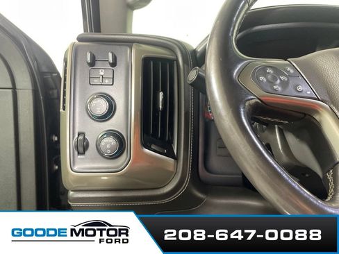 Used 2018 Chevrolet Silverado 1500 High Country AWD/4WD image 14