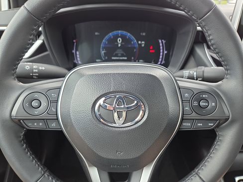 Used 2025 Toyota Corolla SE FWD image 24