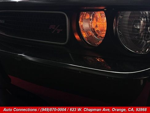 Used 2013 Dodge Challenger R/T Plus RWD image 30