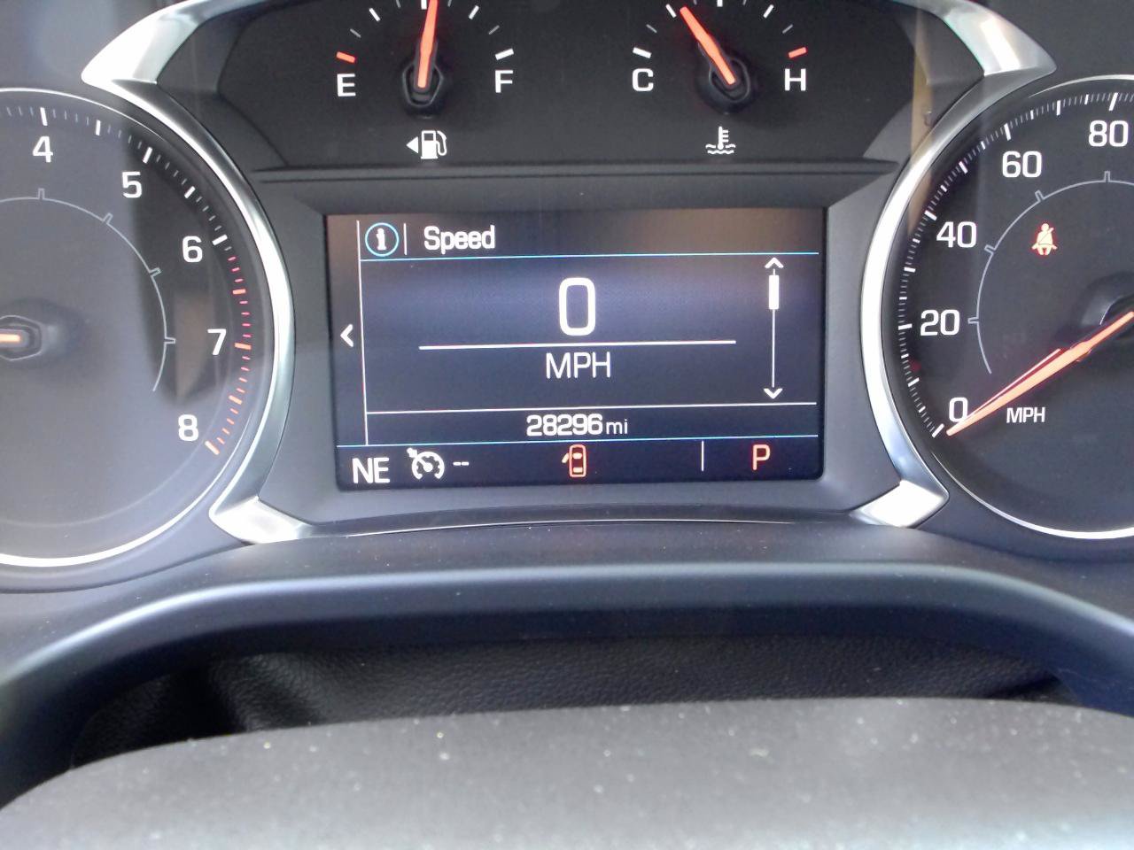 Used 2023 GMC Acadia SLE w/ Driver Convenience Package AWD/4WD image 10