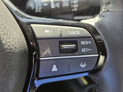 Certified 2025 Honda HR-V EX-L image 24
