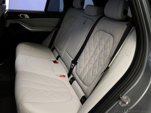 Used 2024 BMW X5 xDrive50e w/ Executive Package AWD/4WD image 13