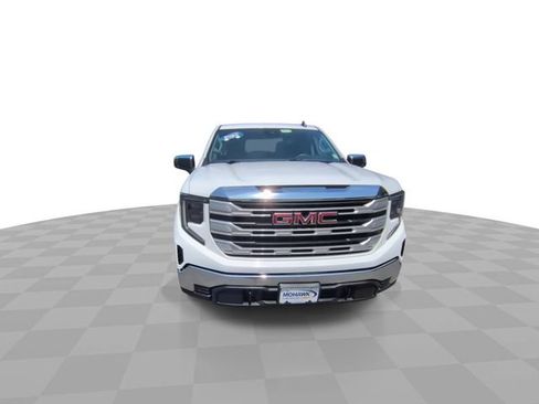 Used 2024 GMC Sierra 1500 SLE AWD/4WD image 3