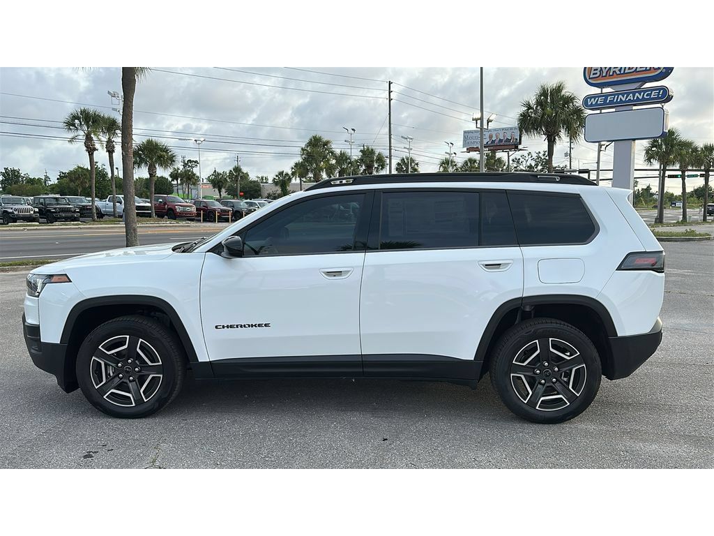 New 2026 Jeep Cherokee Laredo AWD/4WD image 3