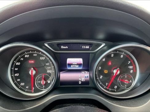 Used 2019 Mercedes-Benz CLA 250 image 25