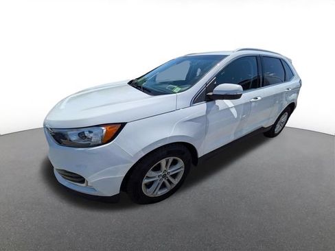 Used 2020 Ford Edge SEL w/ Cold Weather Package AWD/4WD image 2