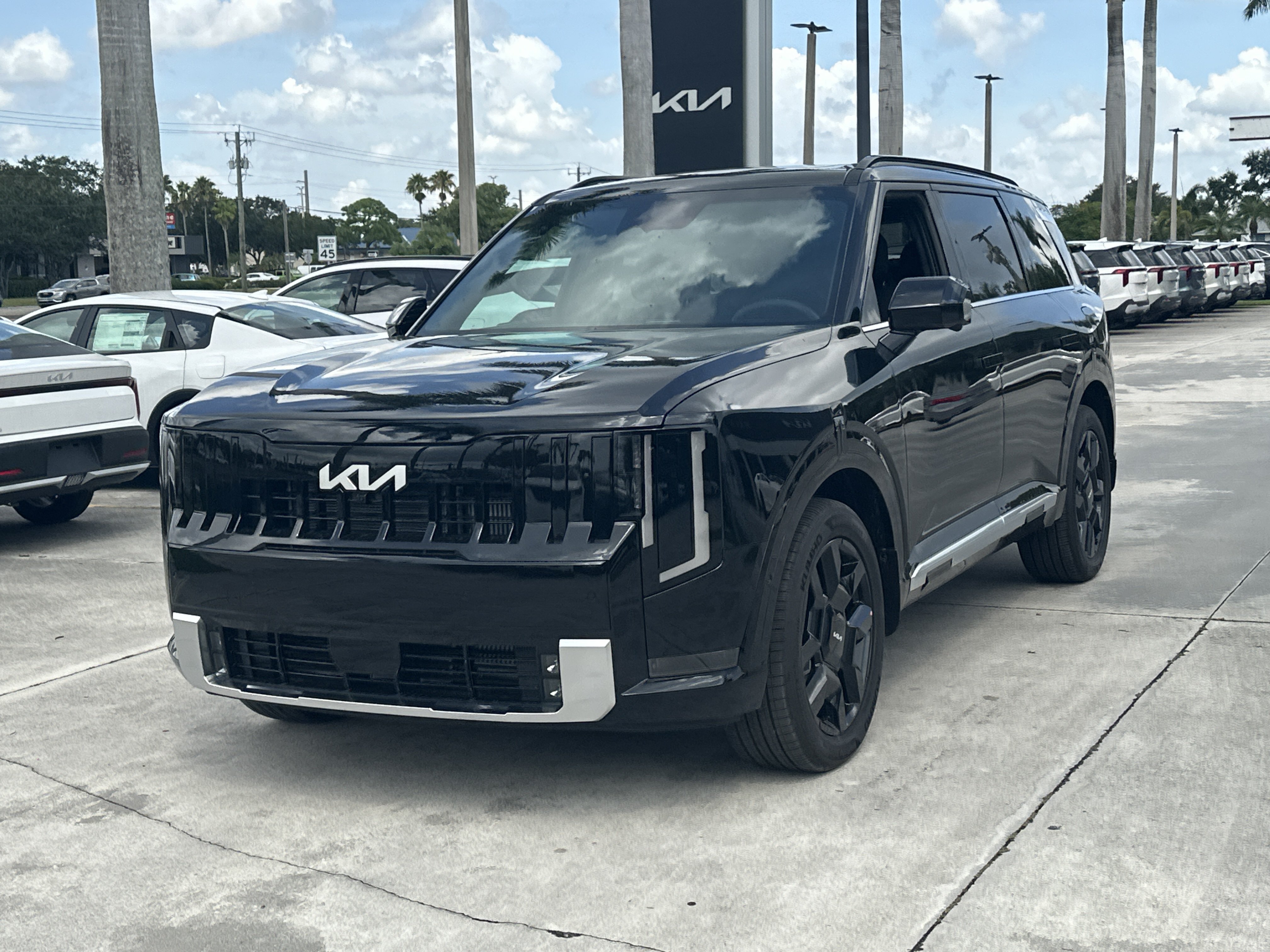 New 2027 Kia Telluride SX Prestige w/ Towing Package AWD/4WD image 2