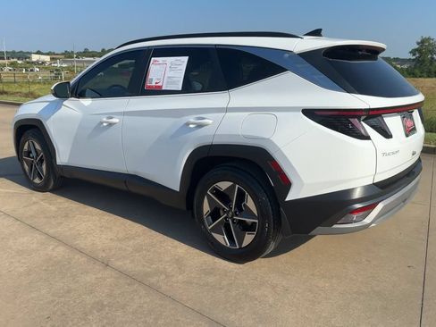 Used 2025 Hyundai Tucson SEL FWD image 7