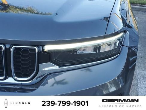 Used 2021 Jeep Grand Cherokee L Overland w/ Luxury Tech Group IV image 14