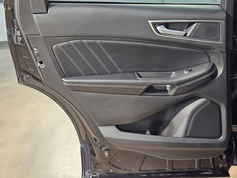 Used 2023 Ford Edge ST AWD/4WD image 33