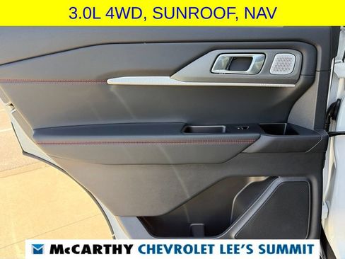 Used 2025 Ford Explorer ST w/ Sun And Sound Package AWD/4WD image 51