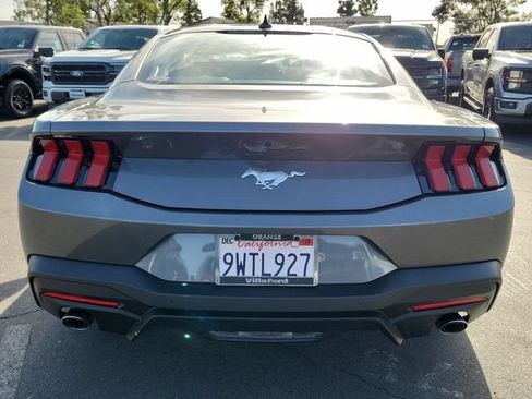 Used 2026 Ford Mustang Coupe RWD image 20