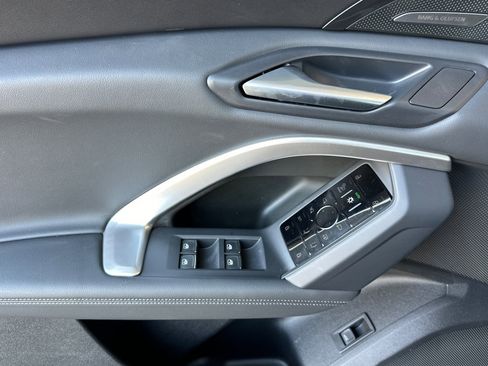 New 2025 Audi Q5 Premium Plus image 8