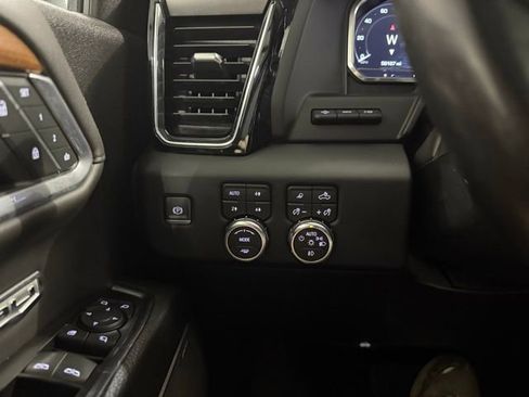 Certified 2022 GMC Sierra 1500 Denali w/ Denali Reserve Package image 17