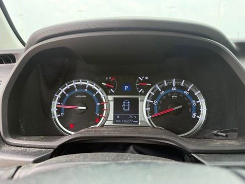 Used 2019 Toyota 4Runner Limited AWD/4WD image 14