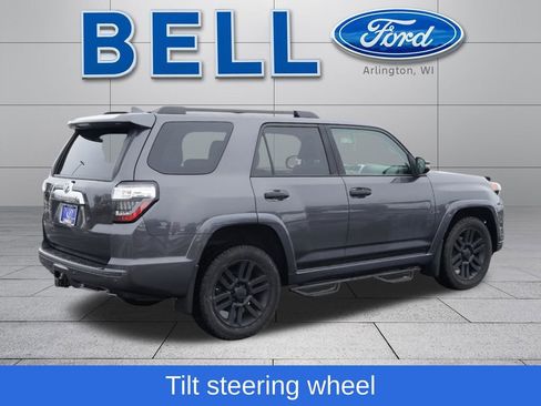 Used 2016 Toyota 4Runner Limited image 3