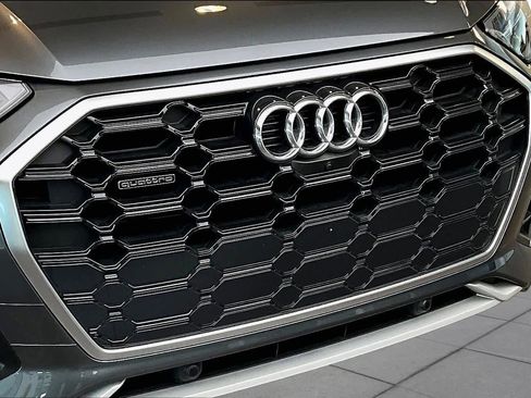 Used 2023 Audi Q5 2.0T Premium Plus w/ Premium Plus Package AWD/4WD image 32