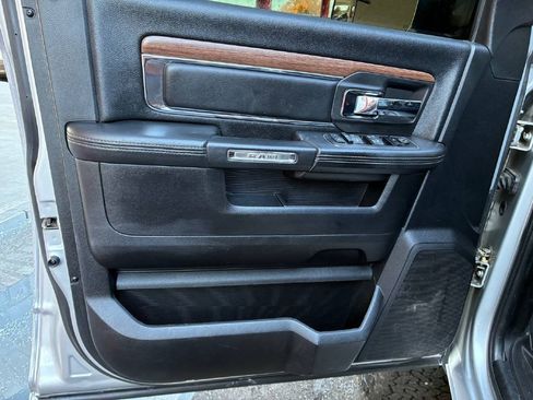 Used 2015 RAM 2500 Laramie image 12