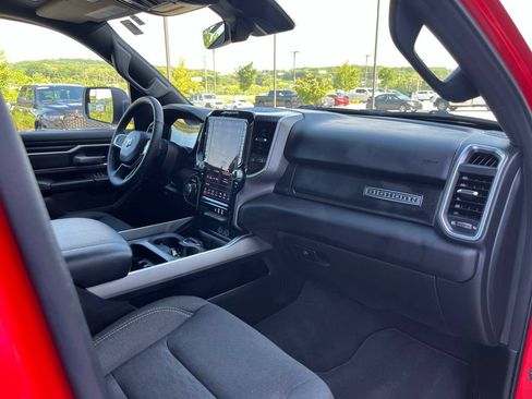 Used 2025 RAM 1500 Big Horn AWD/4WD image 29