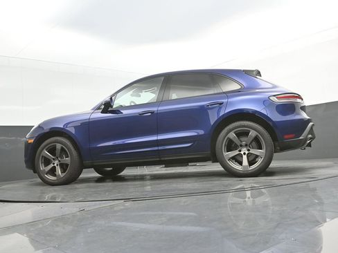 New 2026 Porsche Macan AWD/4WD image 31