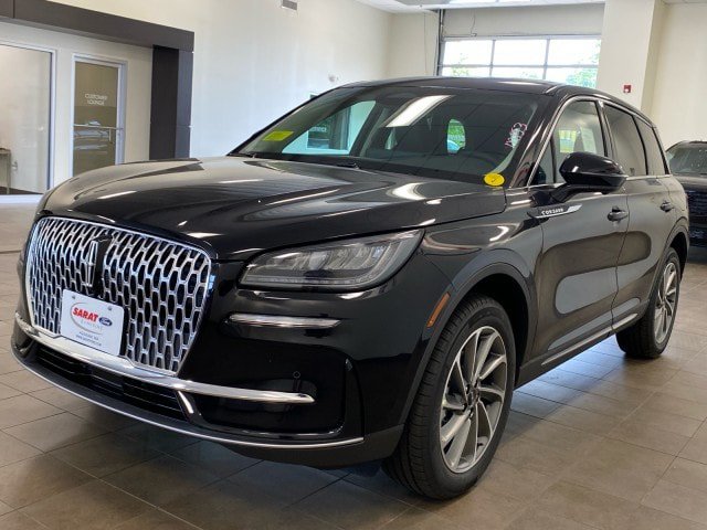 New 2024 Lincoln Corsair AWD w/ Equipment Group 101A image 4