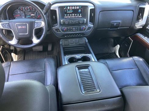 Used 2018 GMC Sierra 1500 SLT AWD/4WD image 15