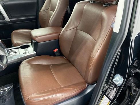 Used 2017 Toyota 4Runner Limited image 16