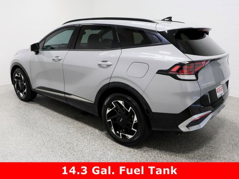 Used 2023 Kia Sportage SX image 9