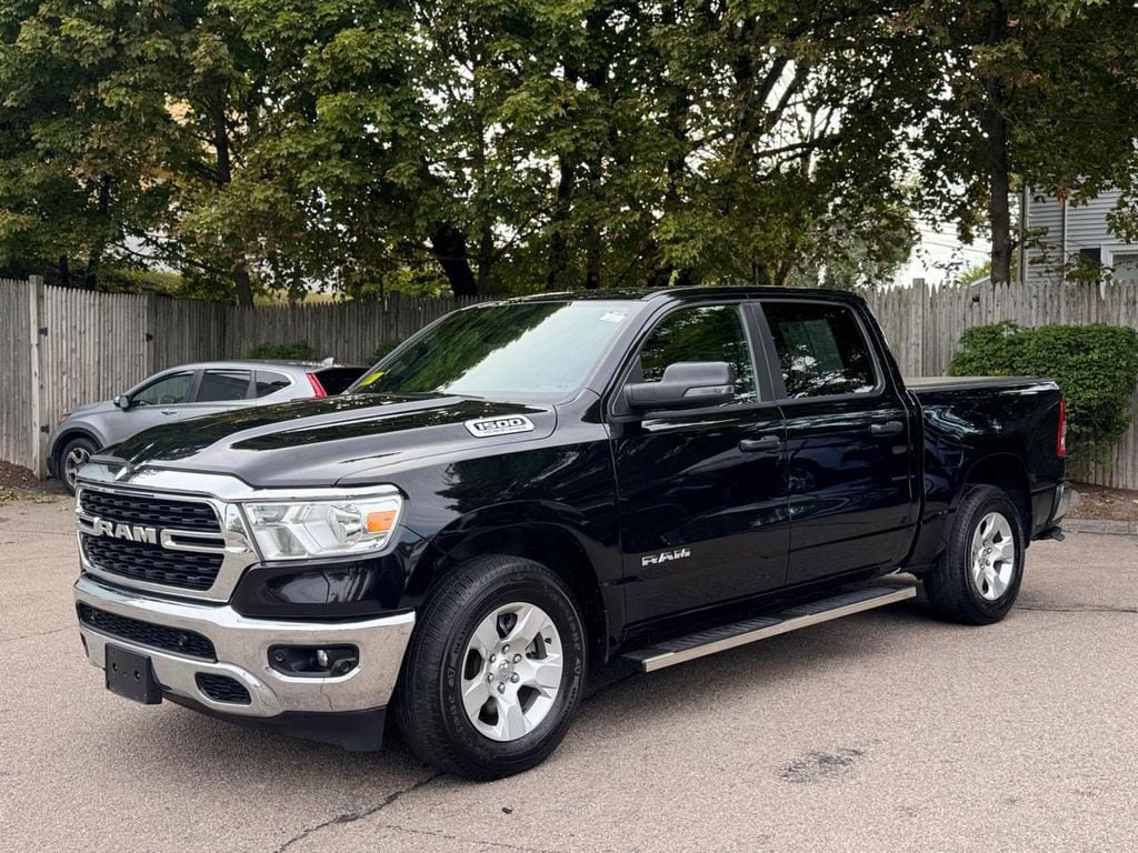 Used 2024 RAM 1500 Big Horn AWD/4WD image 2