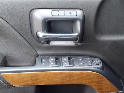 Used 2019 Chevrolet Silverado 2500 LTZ w/ Duramax Plus Package image 24