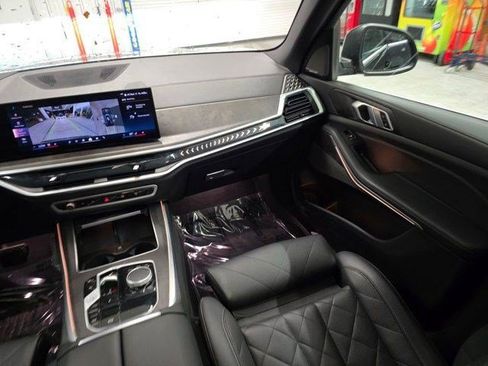 Used 2025 BMW X5 xDrive40i AWD/4WD image 39