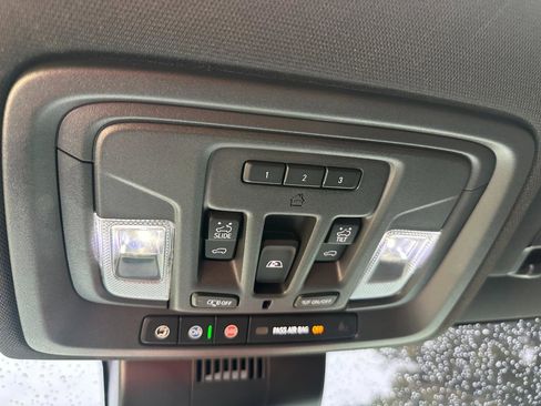 Used 2023 GMC Sierra 1500 AT4 w/ AT4 Premium Package AWD/4WD image 41