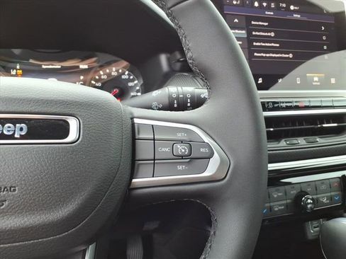 New 2026 Jeep Compass Latitude AWD/4WD image 20