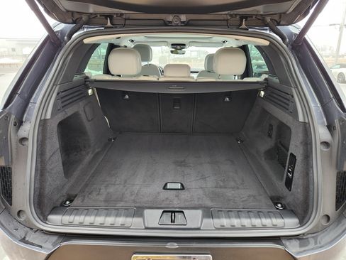 Certified 2024 Land Rover Range Rover Sport SE image 8