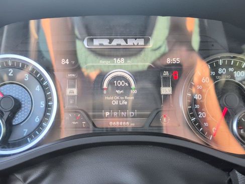 Used 2024 RAM 1500 Laramie RWD image 28