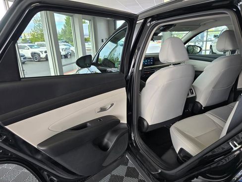Used 2025 Hyundai Tucson SEL AWD/4WD image 36