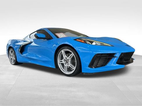 Used 2022 Chevrolet Corvette Stingray Preferred Cpe w/ 2LT image 2