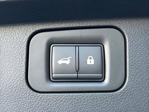 New 2026 Nissan Armada PRO-4X w/ Captain's Chari Seat Package AWD/4WD image 34