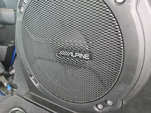 Used 2024 Jeep Wrangler Sahara w/ Technology Group image 95