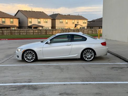 Used 2012 BMW 328i Coupe RWD image 4
