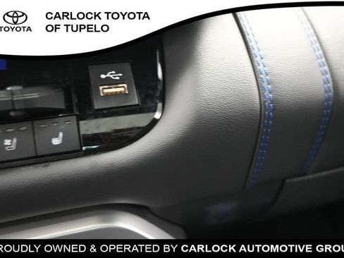 Used 2024 Toyota Sequoia Platinum RWD image 15