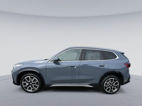 New 2026 BMW X1 xDrive28i w/ Convenience Package image 2