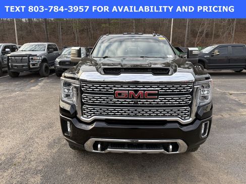 Used 2021 GMC Sierra 3500 Denali w/ Denali Ultimate Package image 2