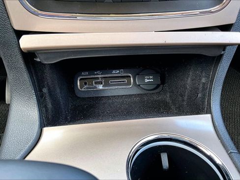 Used 2015 Jeep Grand Cherokee Summit AWD/4WD image 12