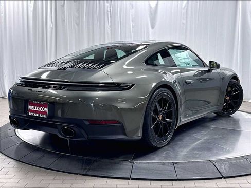 Used 2026 Porsche 911 Carrera S RWD image 9