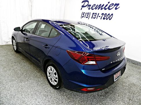 Used 2019 Hyundai Elantra SE image 4